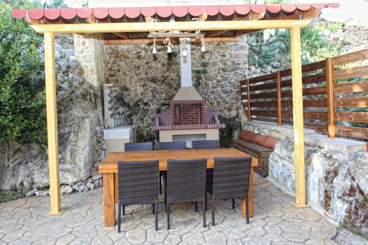 Villa Irini'S Home, Chromonastiri Khromonastírion Exterior photo